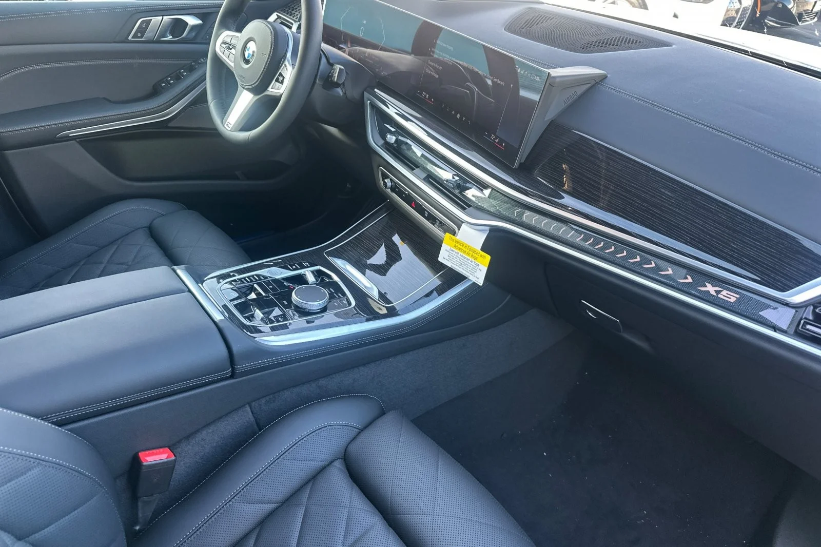 New 2026 Skyscraper Grey Metallic BMW sDrive40i image 15