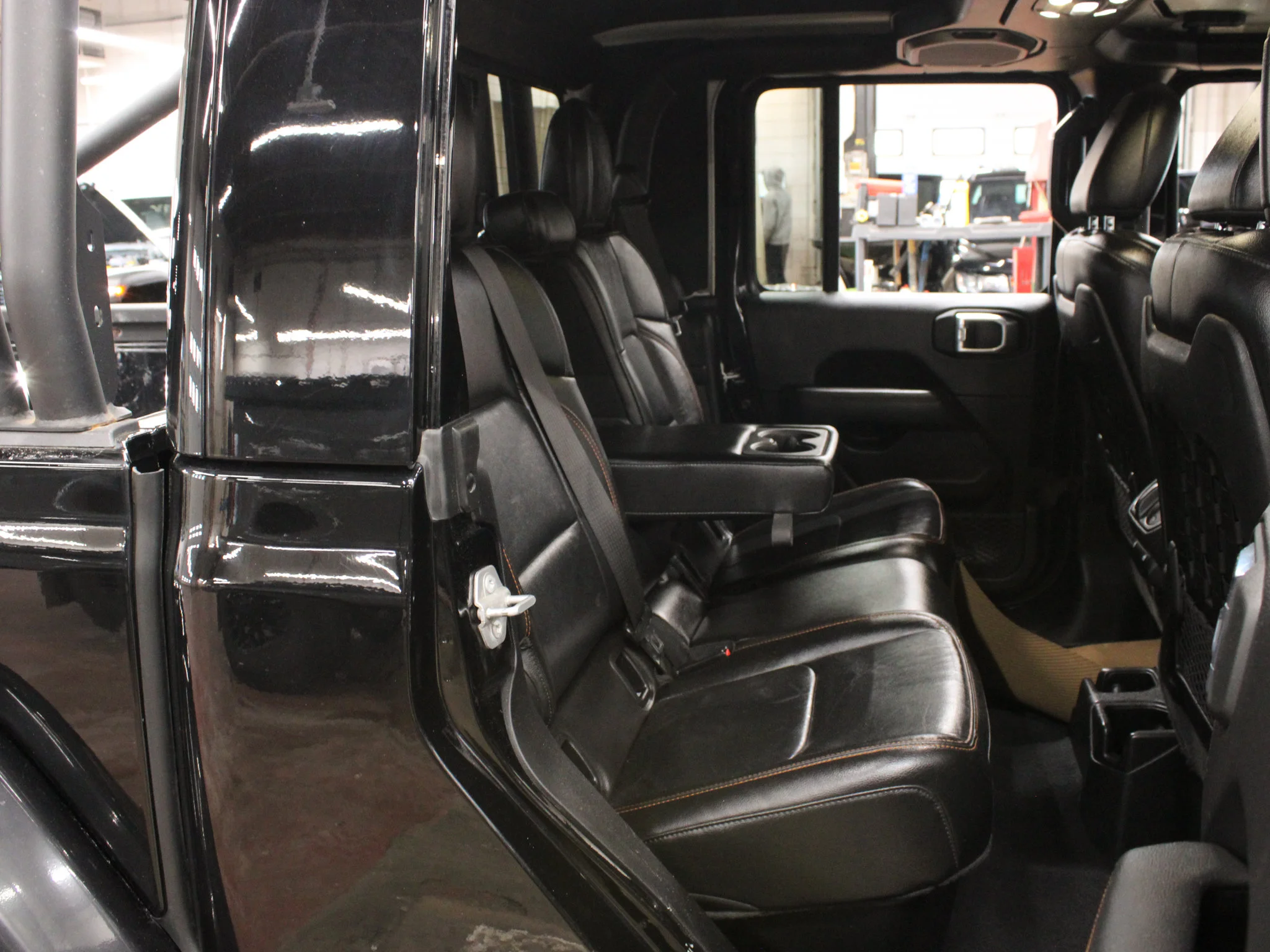 Certified Used 2021 Black Jeep Mojave * No Accidents | Heated Seats | LED Light Bar | V6 | Trailer Tow | FOX Suspension image 23