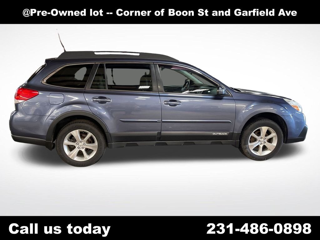 Used 2014 Blue Subaru 2.5i image 6