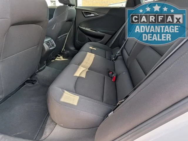 Used 2024 Summit White Chevrolet 1LT image 18