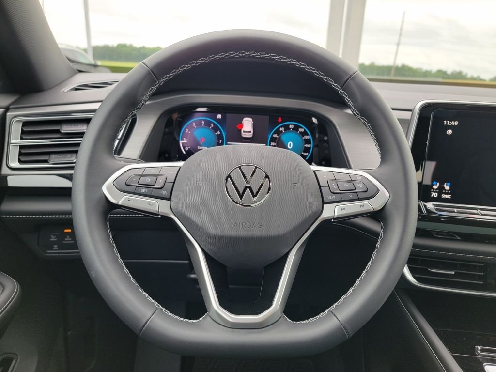 2025 Volkswagen Atlas Cross Sport SE w/Tech - Photo 31