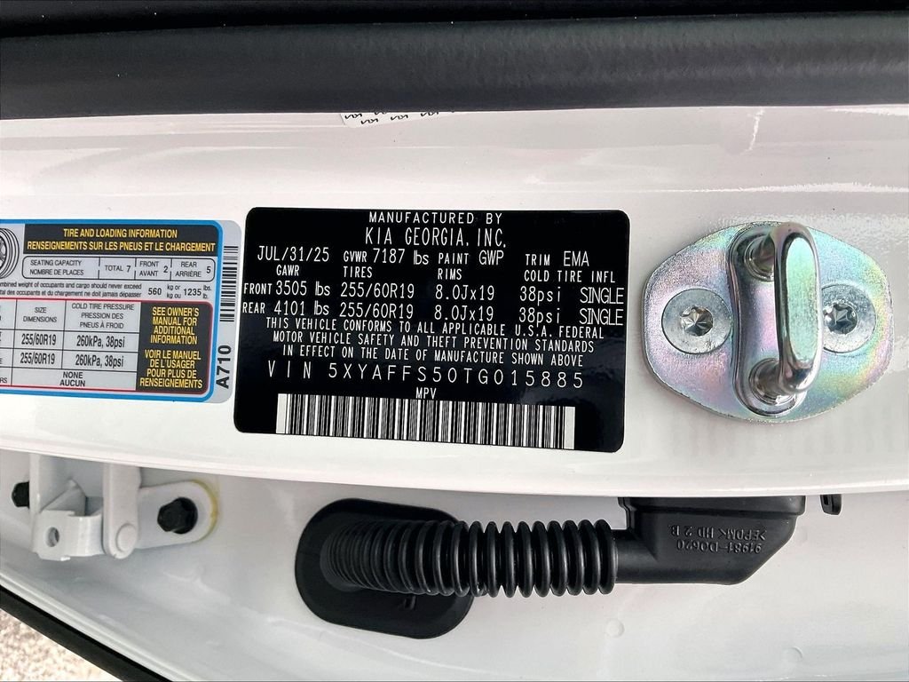 New 2026 Glacial White Pearl Kia Wind image 16