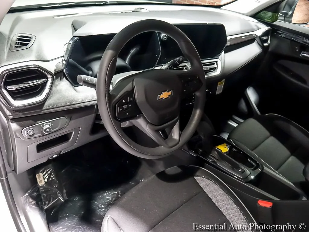 2026 Chevrolet Trailblazer LS - Photo 11