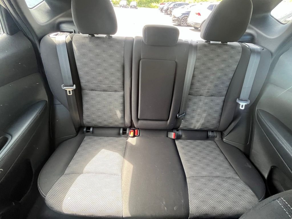 Used 2019 Gray Nissan SV image 27