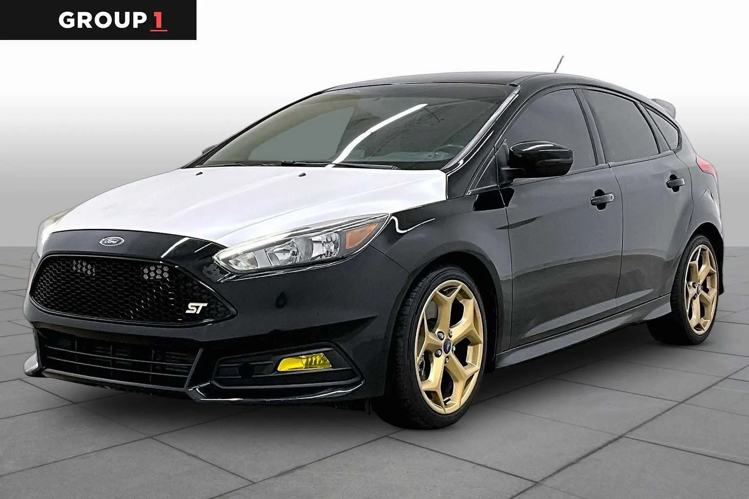 2018 Ford Focus Hatch ST's photo