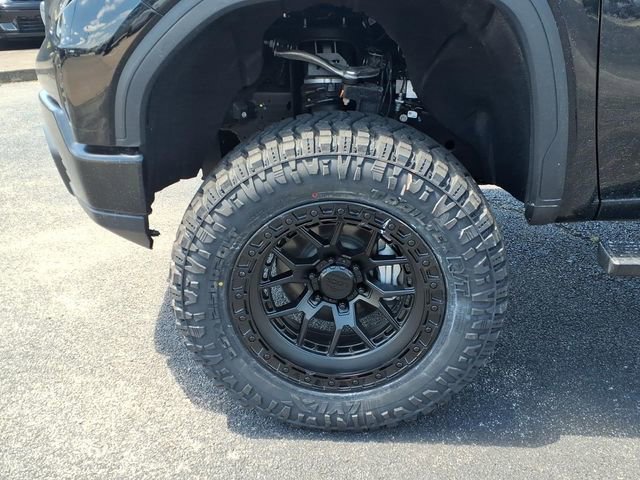New 2026 Onyx Black GMC Pro image 9