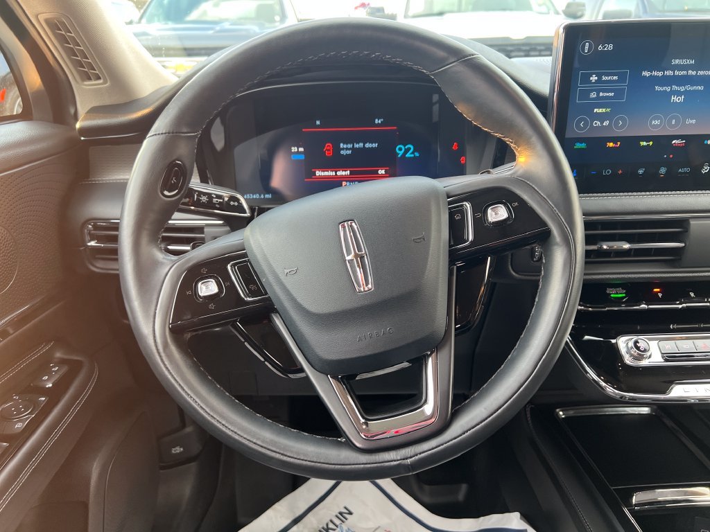 Used 2024 Black Lincoln Grand Touring image 17