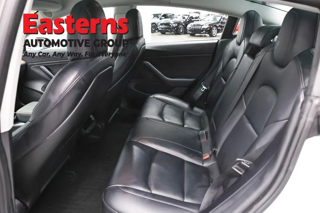 Used 2018 White Tesla Long Range image 16