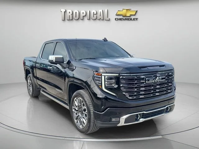 Used 2025 Onyx Black GMC Denali Ultimate image 4