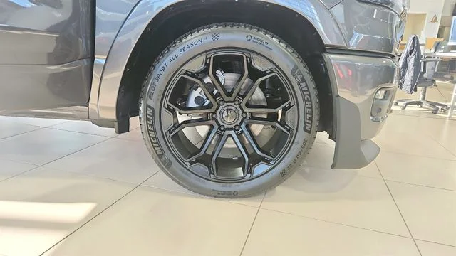 New 2026 Granite Crystal Metallic Clear-Coat Exterior Paint RAM Big Horn/Lone Star image 12