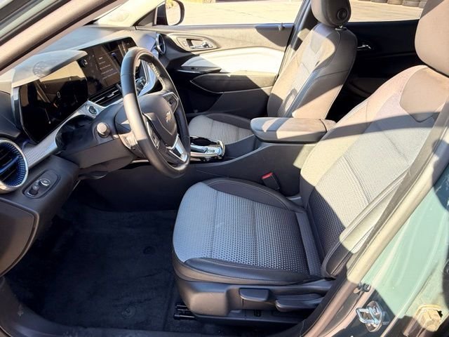 Used 2025 Cypress Chevrolet LT image 10