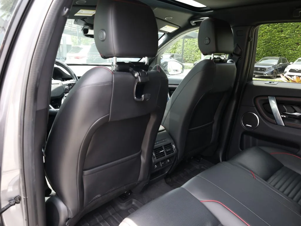 Used 2023 Gray Land Rover S R-Dynamic image 19