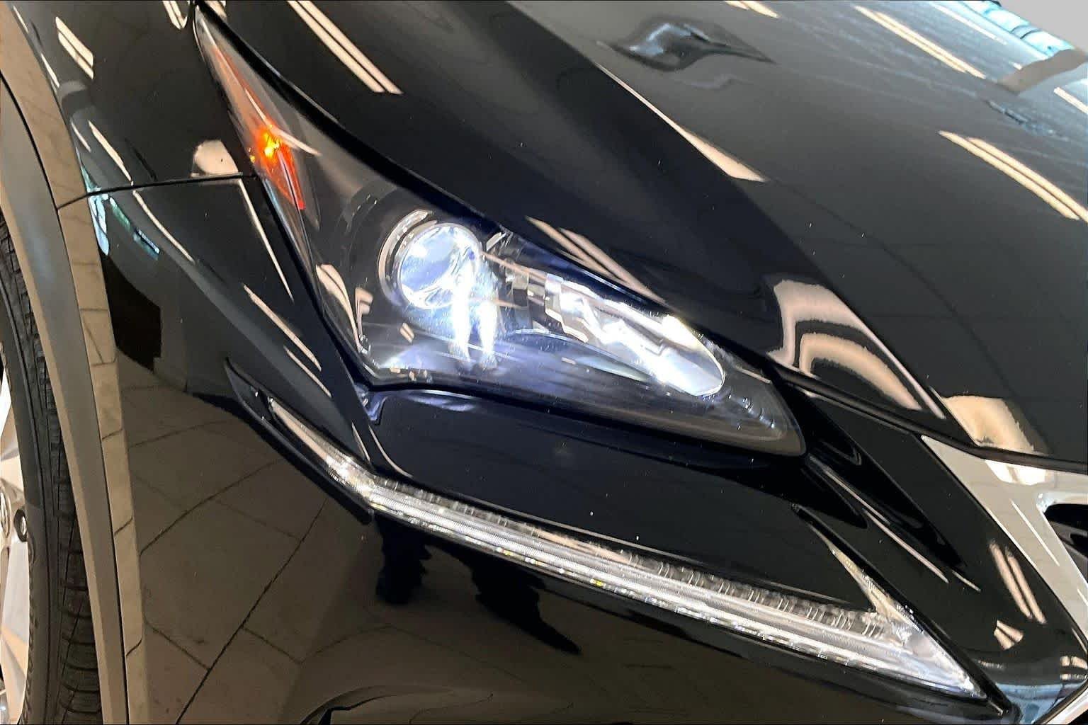 Used 2017 Obsidian Lexus  image 25