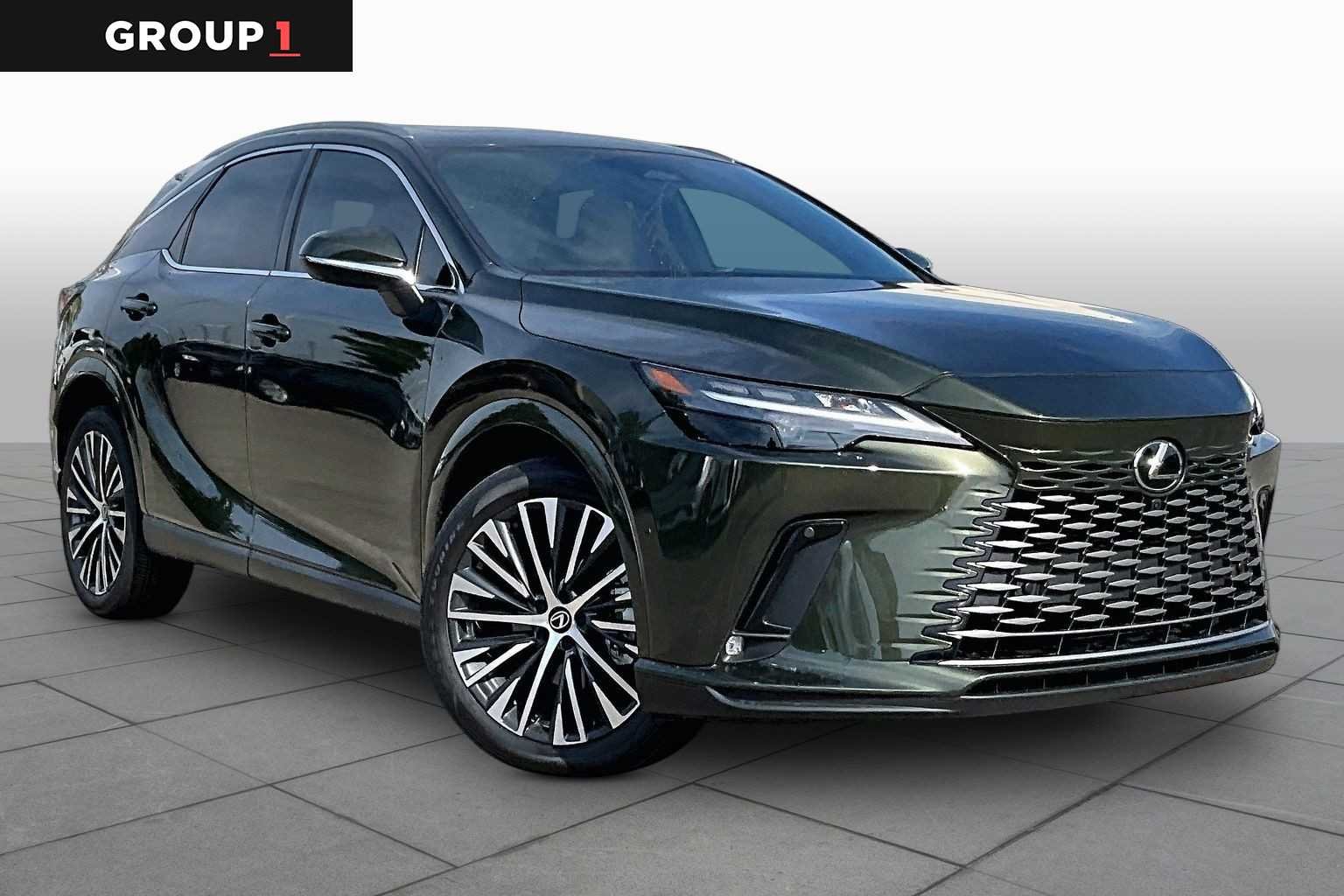 Used 2026 Nori Green Pearl Lexus Premium+ image 3