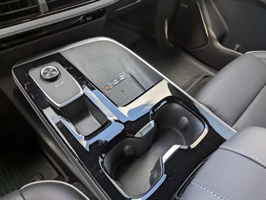 2026 Buick Enclave Sport Touring - Photo 11