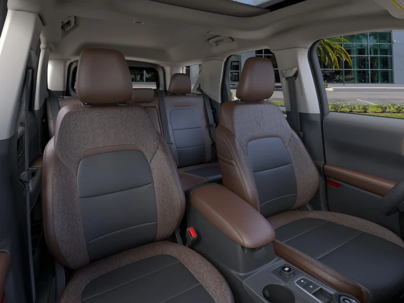 New 2026 Space White Metallic Ford Outer Banks® image 32