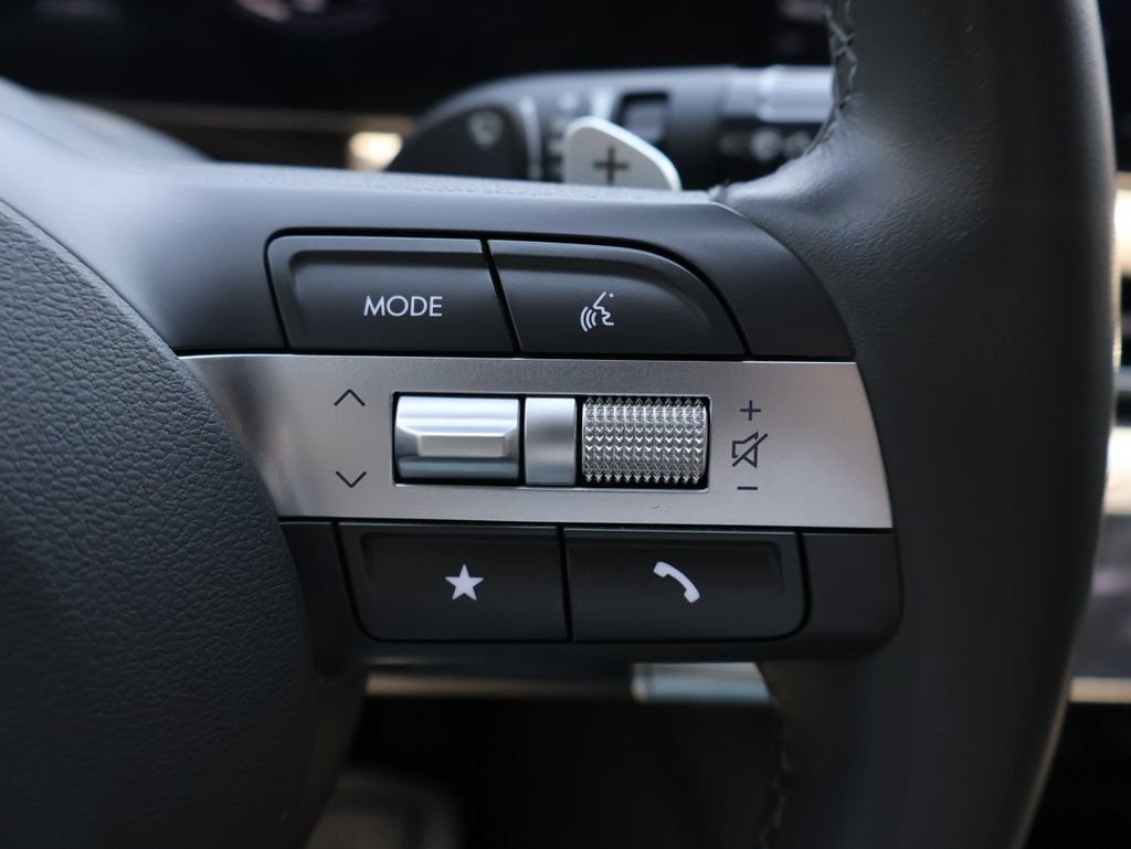 2025 Hyundai Sonata Hybrid SEL - Photo 31