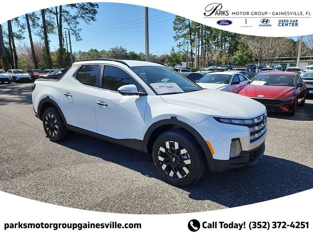 New 2025 White Hyundai SEL image 1