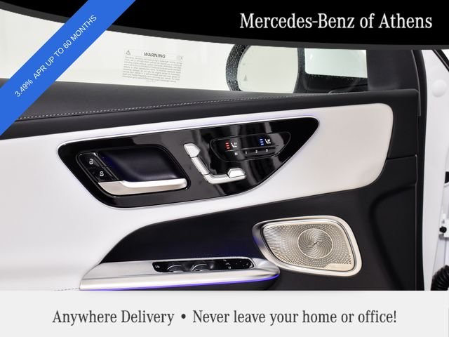 New 2026 Polar White Mercedes-Benz GLC 300 image 18