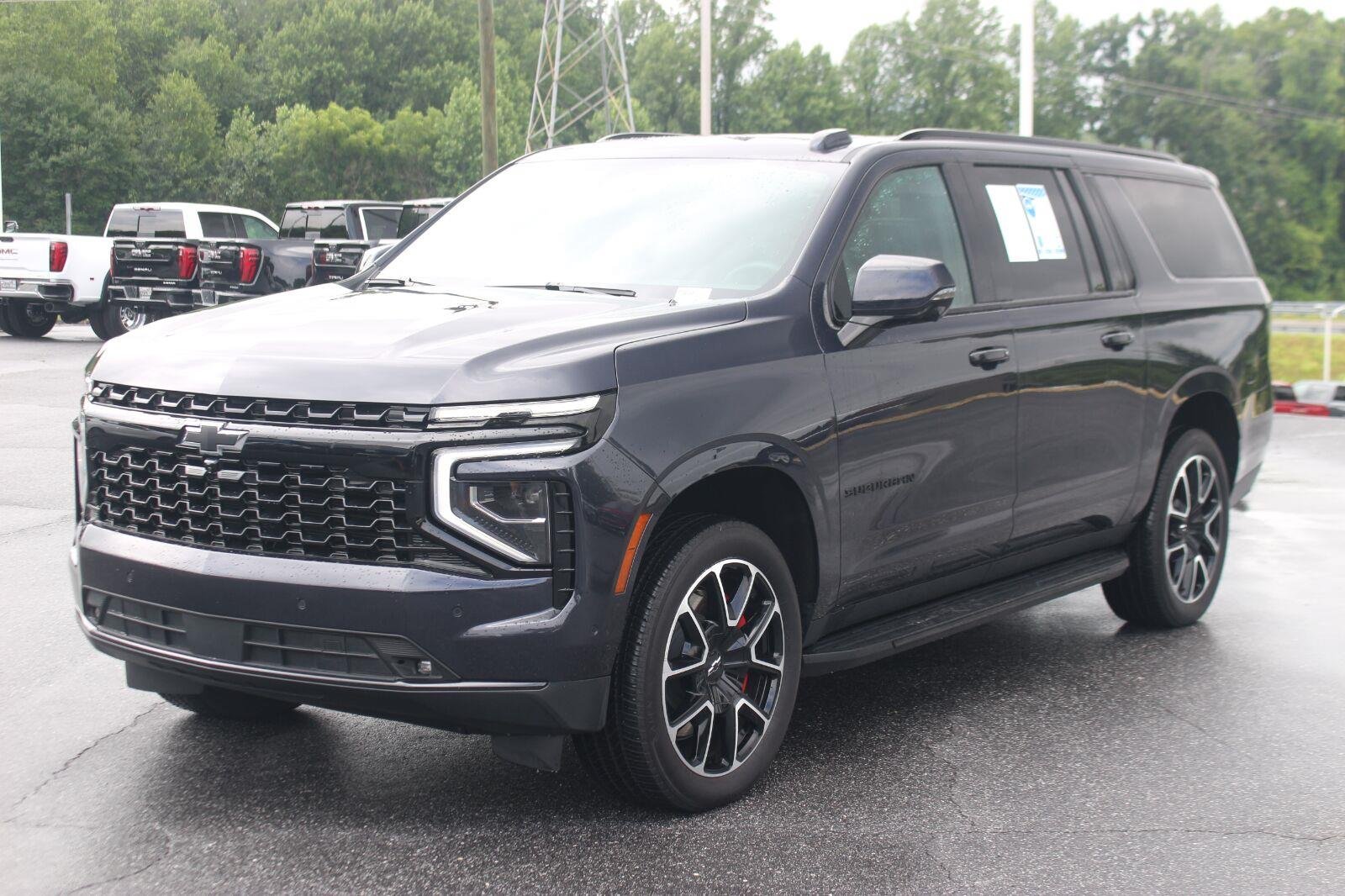 Used 2025 Dark Ash Metallic Chevrolet RST image 3