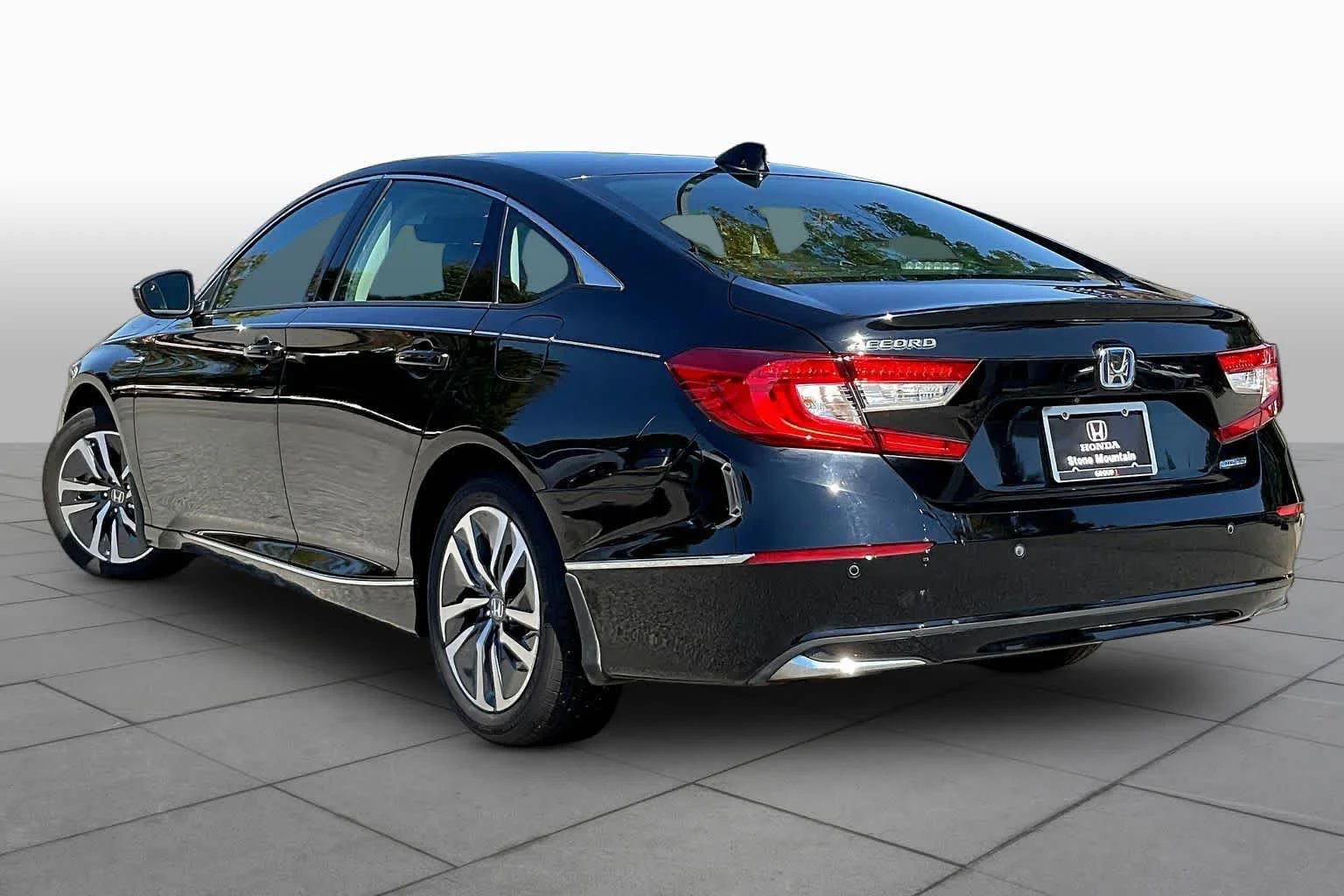Used 2021 Crystal Black Pearl Honda EX-L image 12