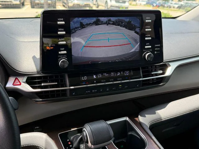 Certified Used 2022 Silver Toyota XLE image 47