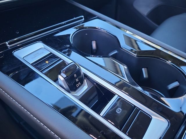 2026 Volkswagen Atlas SE w/Tech - Photo 24