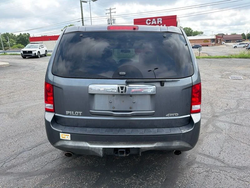 Used 2013 Gray Honda EX-L image 6