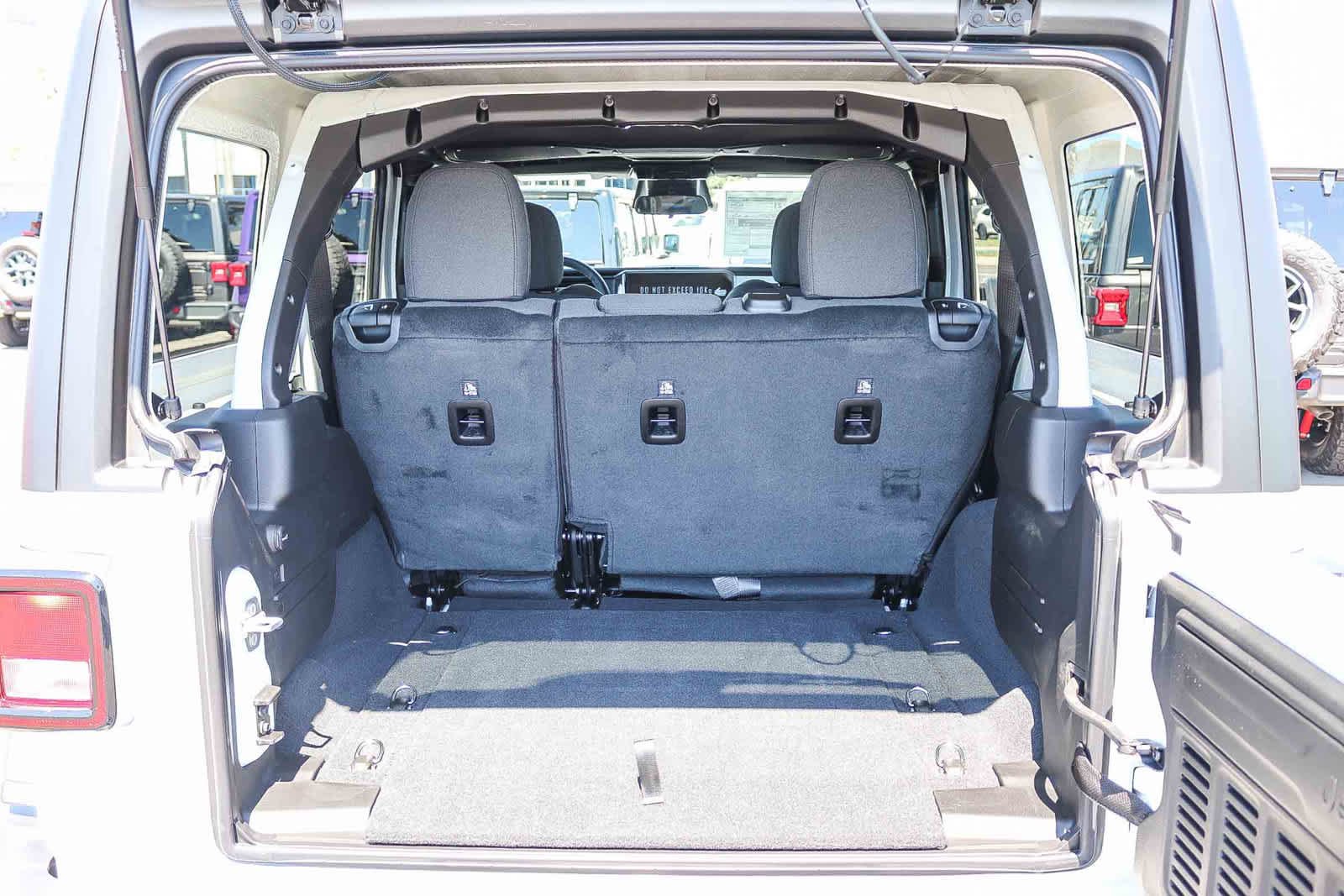 New 2026 Bright White Clear-Coat Exterior Paint Jeep Willys image 14