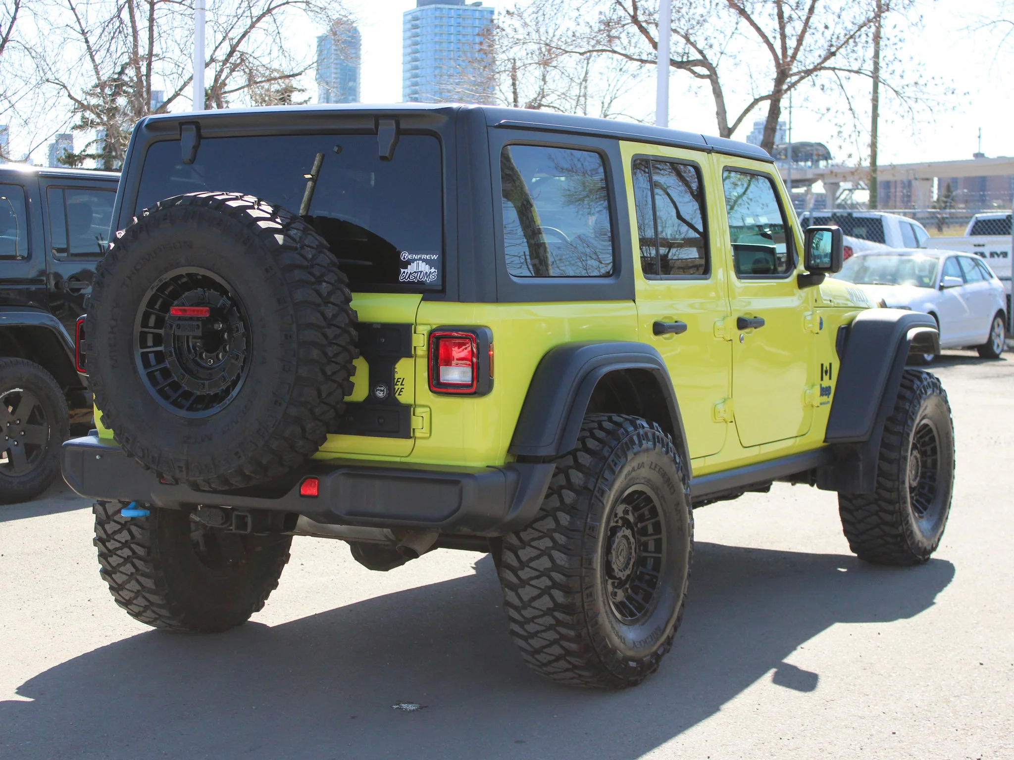 Certified Used 2024 Yellow Jeep Willys * No Accidents | Hybrid | Heated Seats | Trailer Tow Group | Fuel Rims | Apple CarPlay image 20
