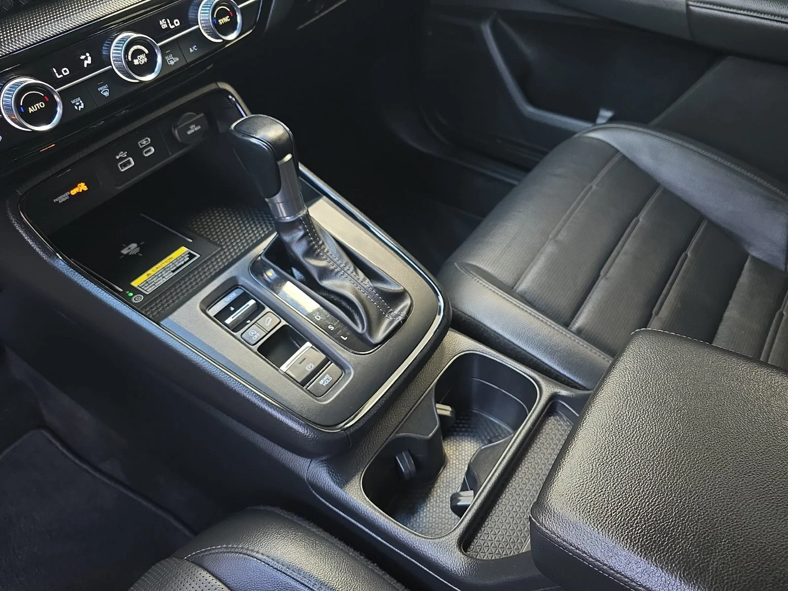 2024 Honda CR-V EX-L - Photo 23