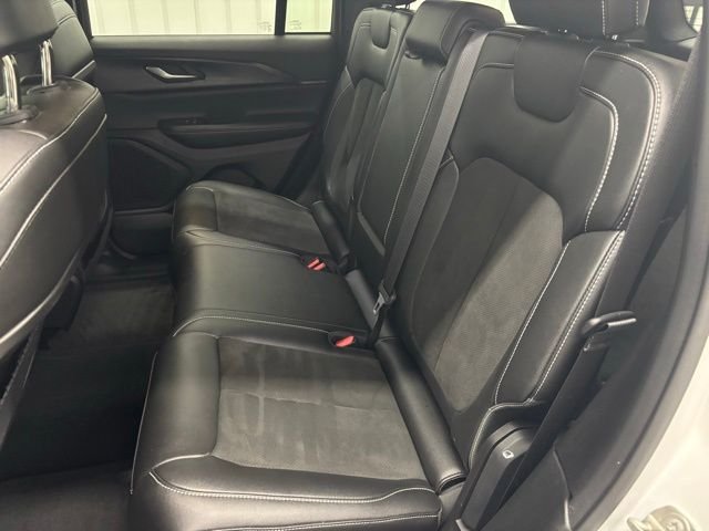 2023 Jeep Grand Cherokee Altitude - Photo 10