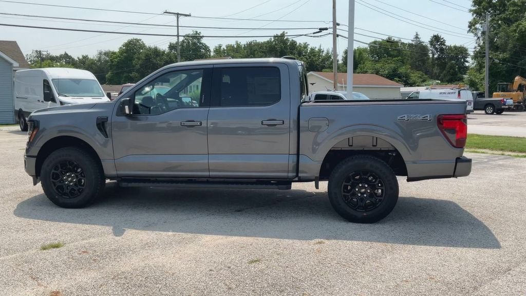 New 2026 Gray Ford XLT image 2