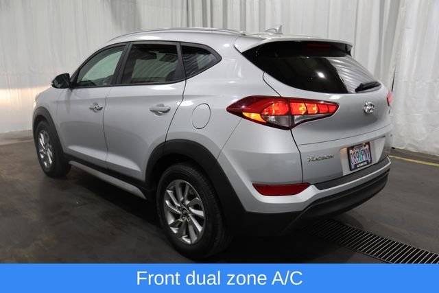 Used 2018 Silver Hyundai SEL Plus image 5