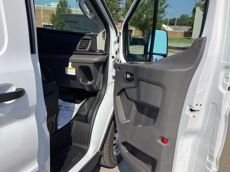 2025 Ford Transit Van Base - Photo 15