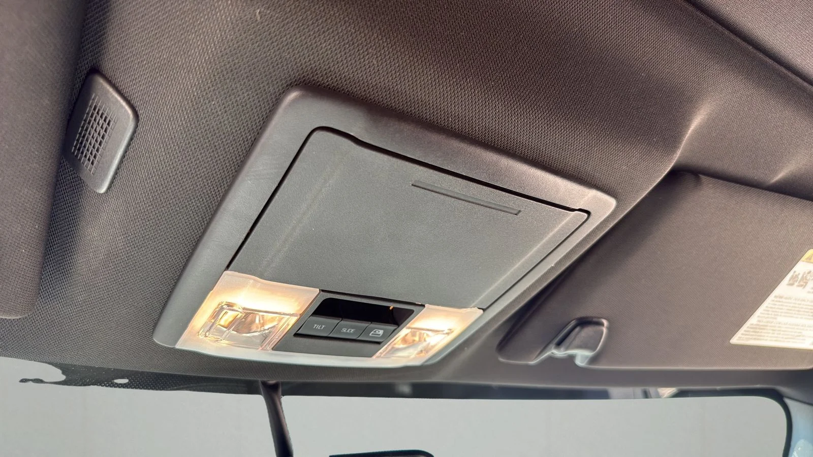 Used 2013 Gray Ford FX2 image 17