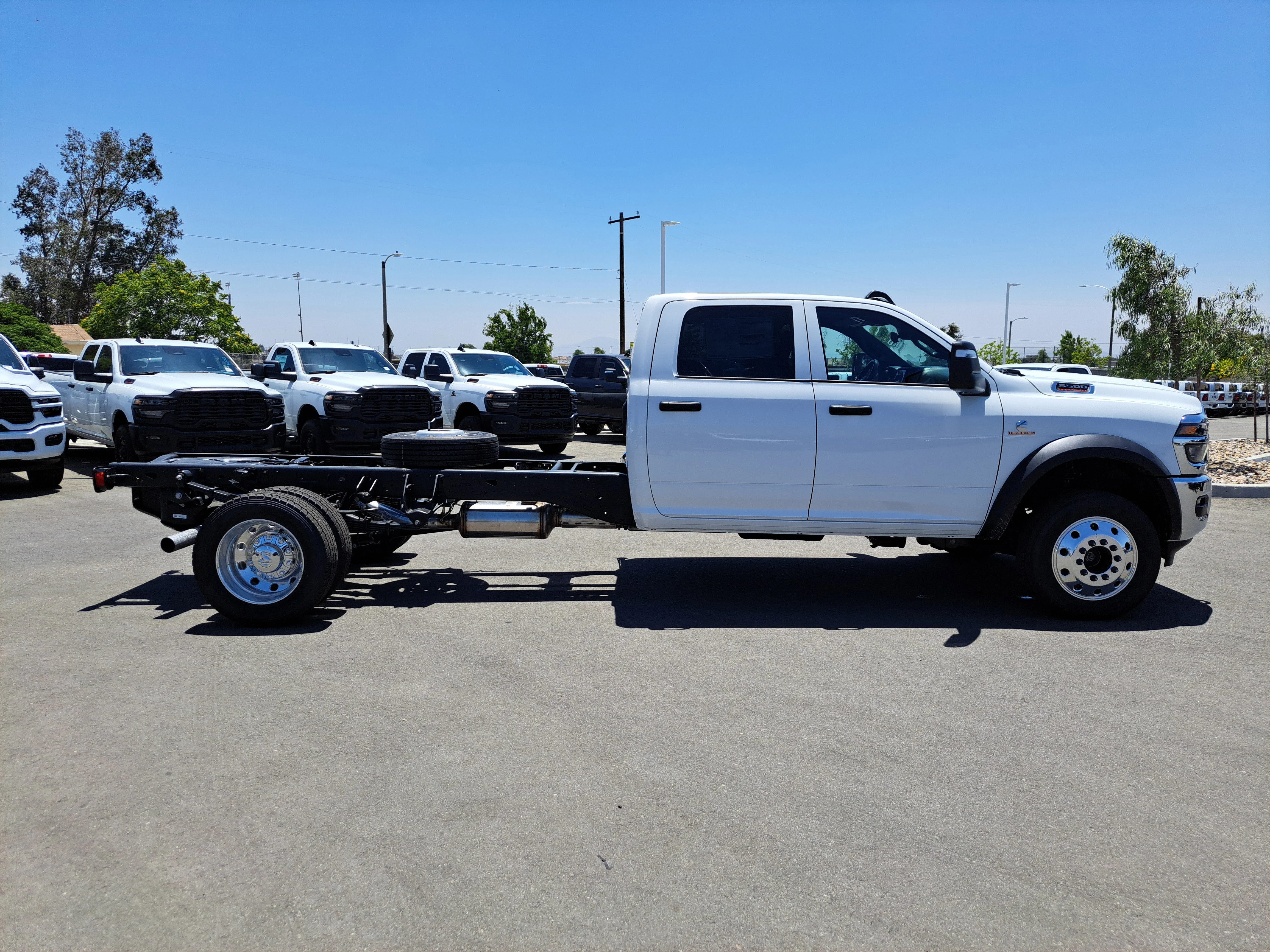 New 2025 Bright White Clearcoat RAM Tradesman image 7