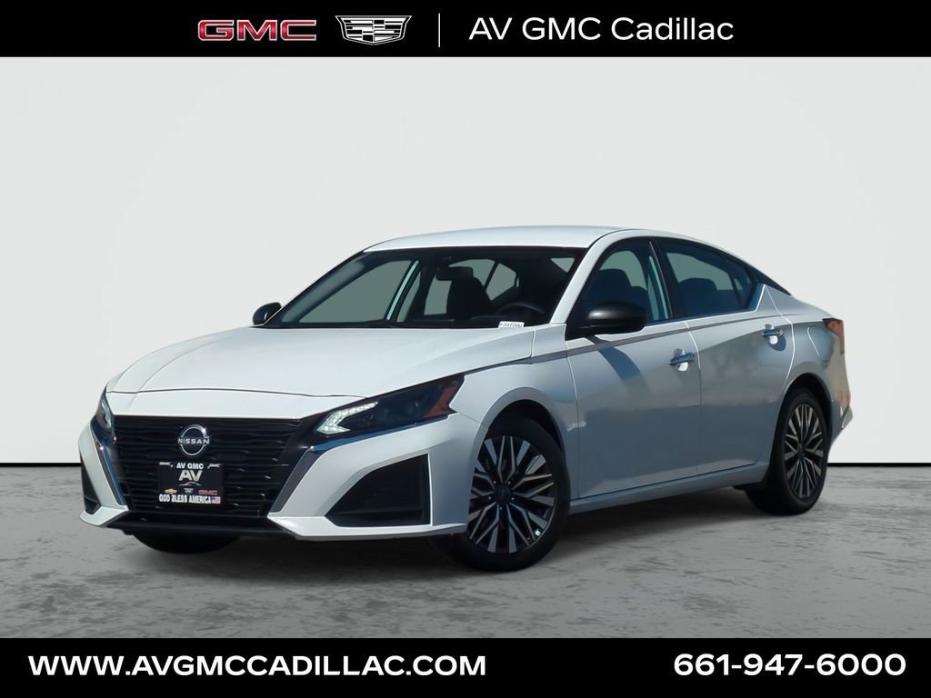 2025 Nissan Altima SV