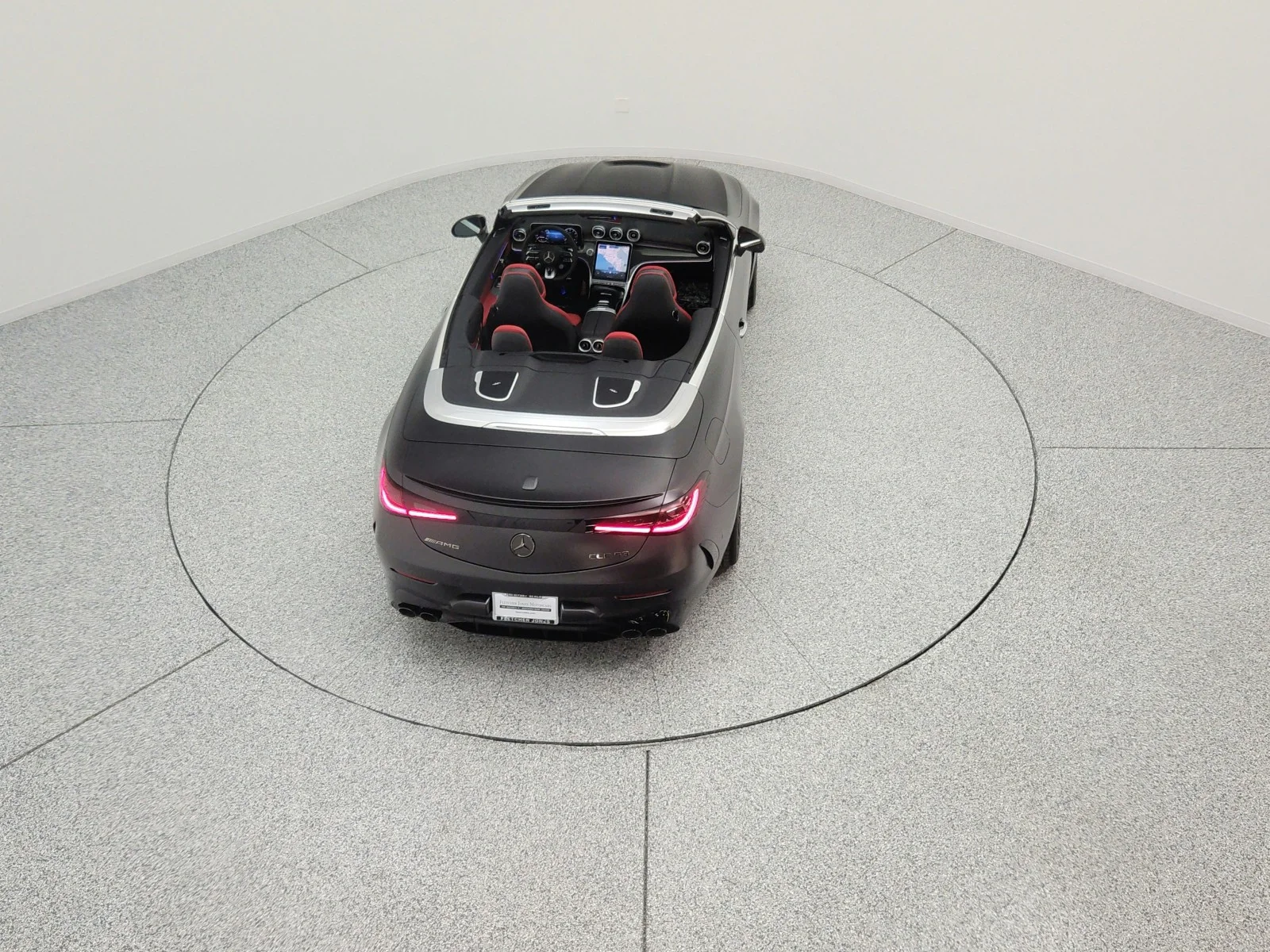 Certified Used 2026 MANUFAKTUR Graphite Grey Magno Mercedes-Benz AMG® CLE 53 4MATIC+ Cabriolet image 14