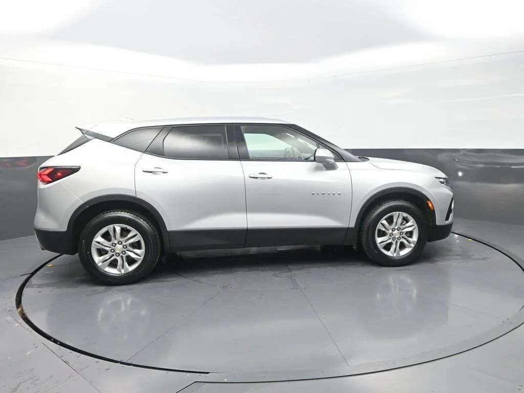 Used 2021 Silver Chevrolet LT image 11