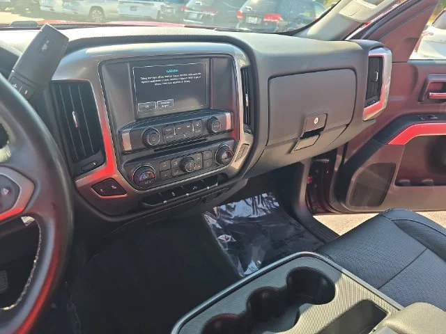 Used 2018 Red Chevrolet LT image 21