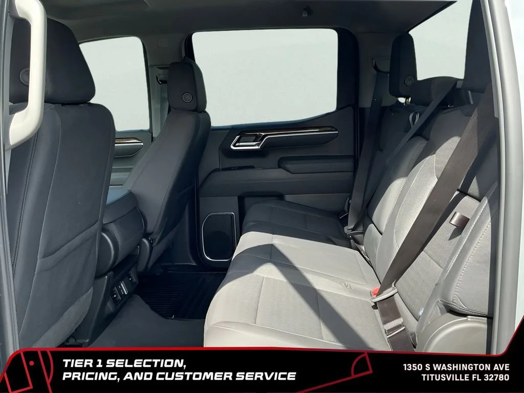 New 2026 Sterling Metallic GMC Elevation image 20