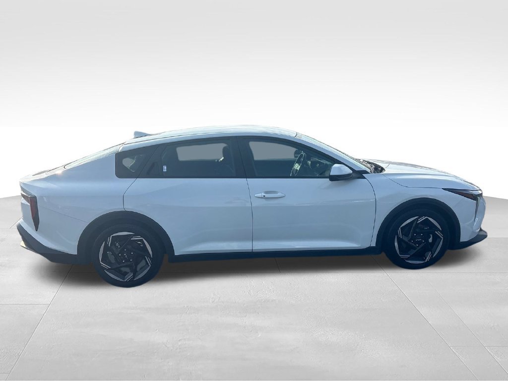 Used 2025 White Kia EX image 7
