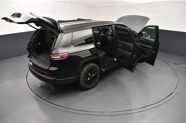 Used 2024 Black Jeep Altitude X image 30