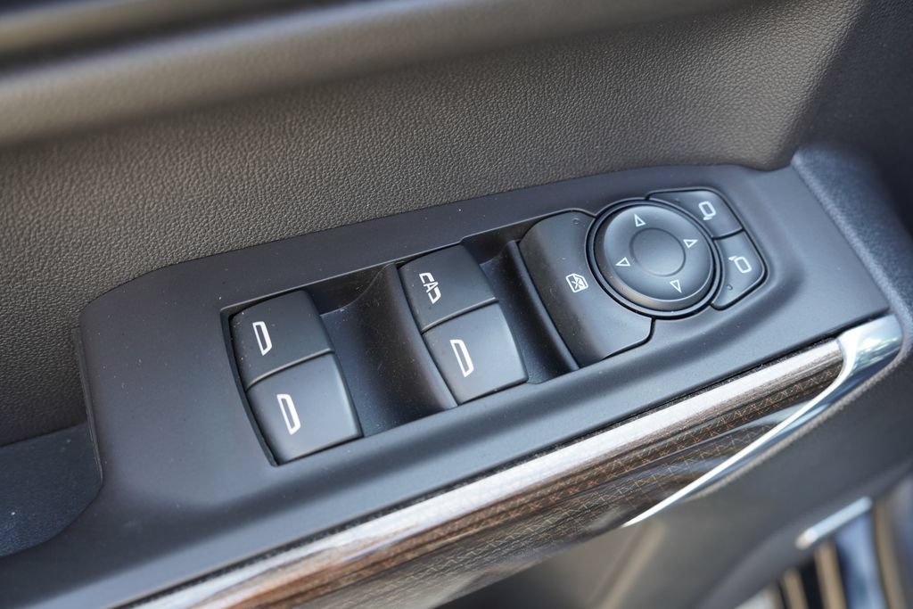 2020 Chevrolet Silverado 1500 RST - Photo 23