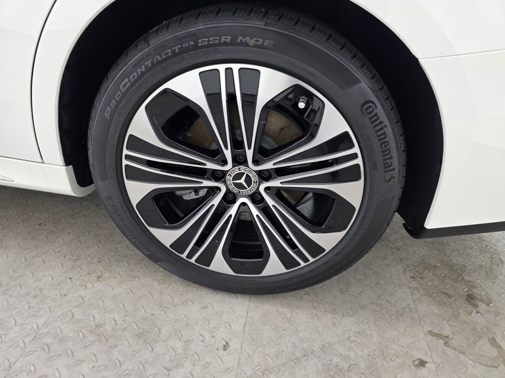 New 2026 Polar White Mercedes-Benz E 350 image 12