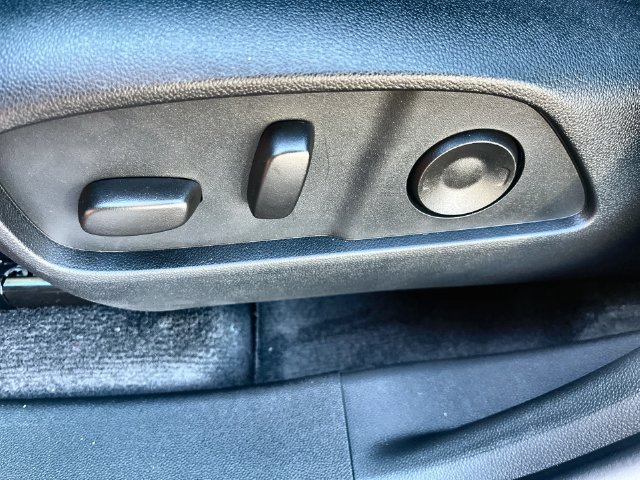 2027 Chevrolet Equinox photo 22 of 41