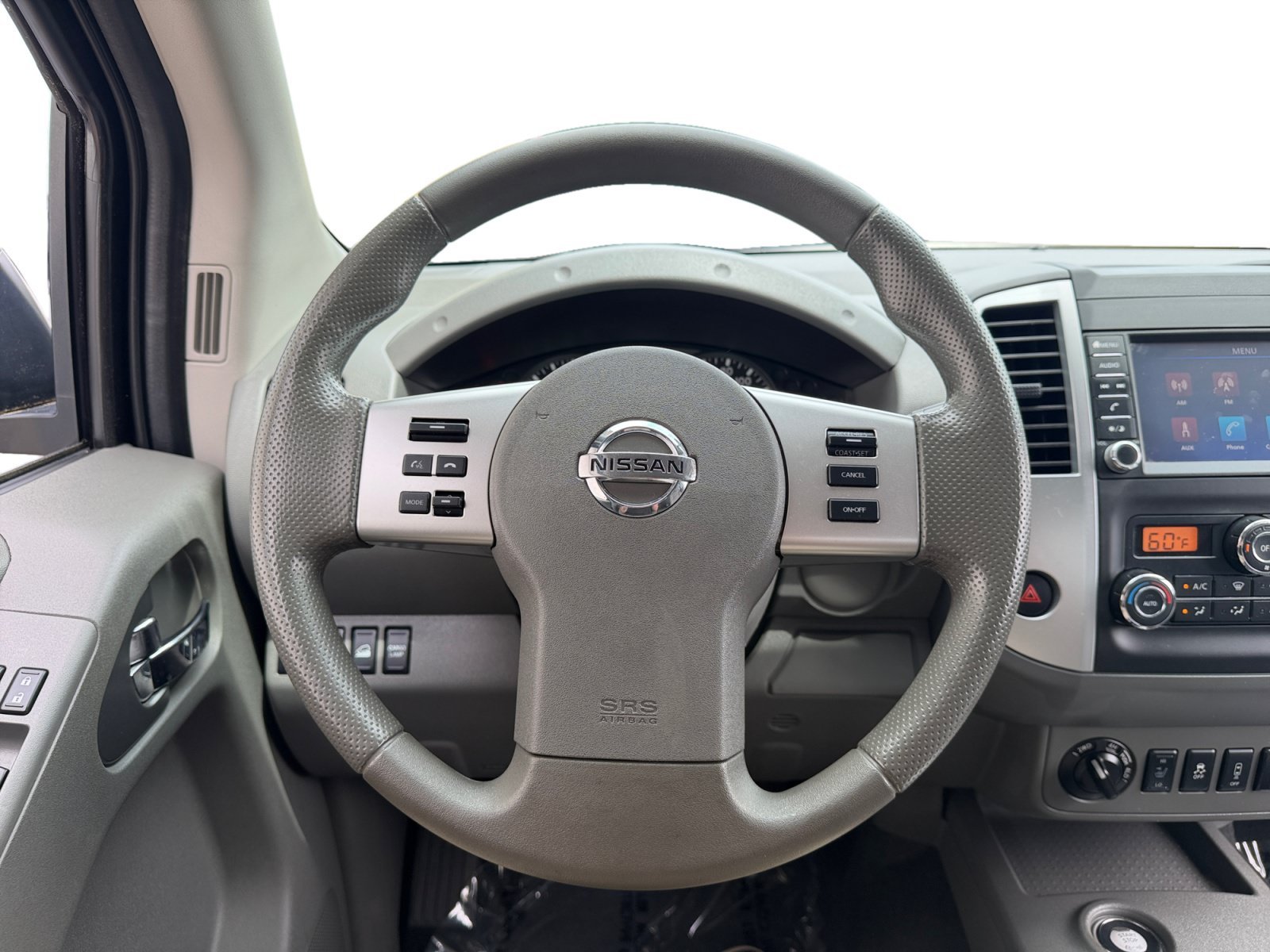 Used 2020 Arctic Blue Metallic Nissan SV image 9