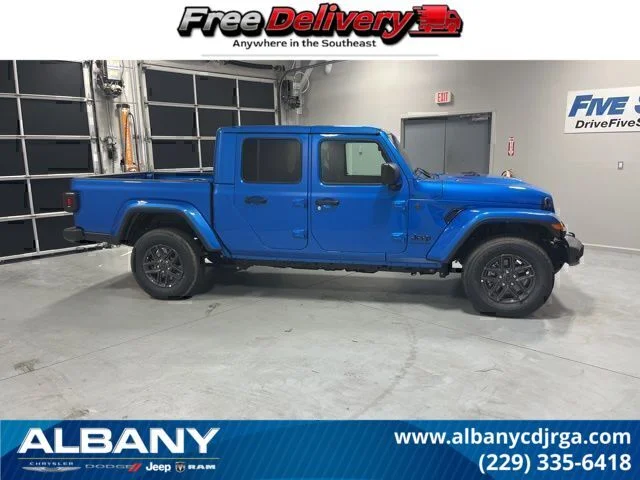 2025 Jeep Gladiator Sport S Auto's photo