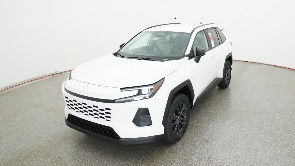 New 2026 Ice Cap Toyota XLE Premium image 8